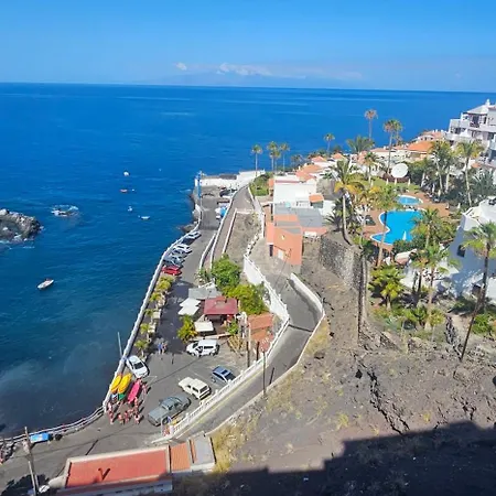 Gigantes,luxury Aircon, Views And Pools