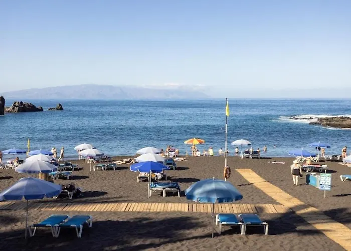Gigantes,luxury Aircon, Views And Pools アパート