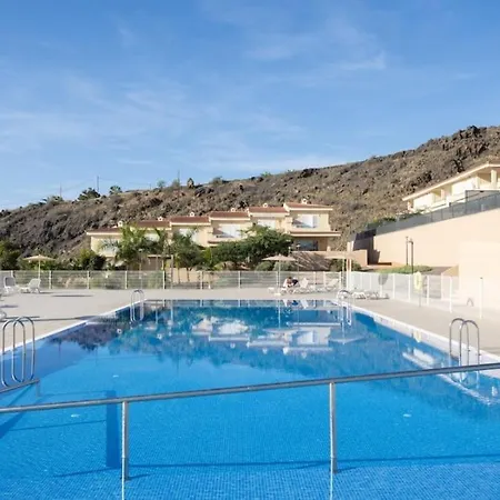 Gigantes,luxury Aircon, Views And Pools Lägenhet *