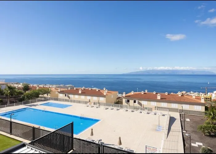 Διαμέρισμα Gigantes,luxury Aircon, Views And Pools *